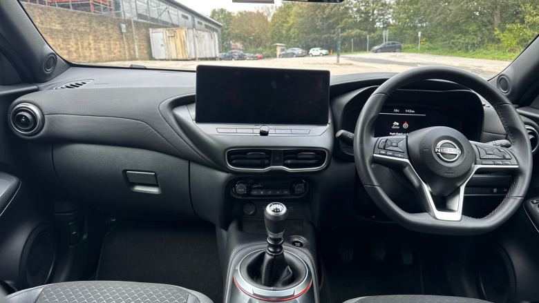 Nissan Juke 1.0 DiG-T N-Connecta 5dr Petrol Hatchback